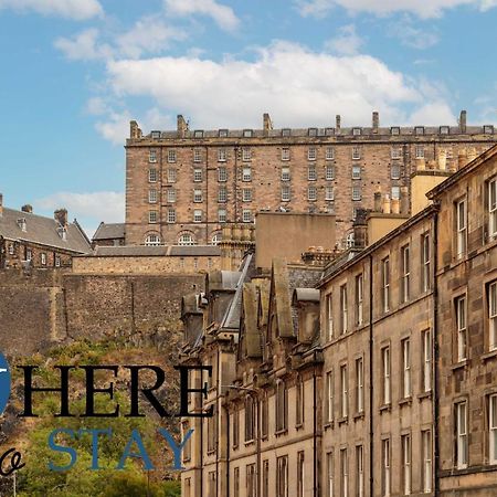 Stylish 2Bed Apartment Underneath Edinburgh Castle Dış mekan fotoğraf