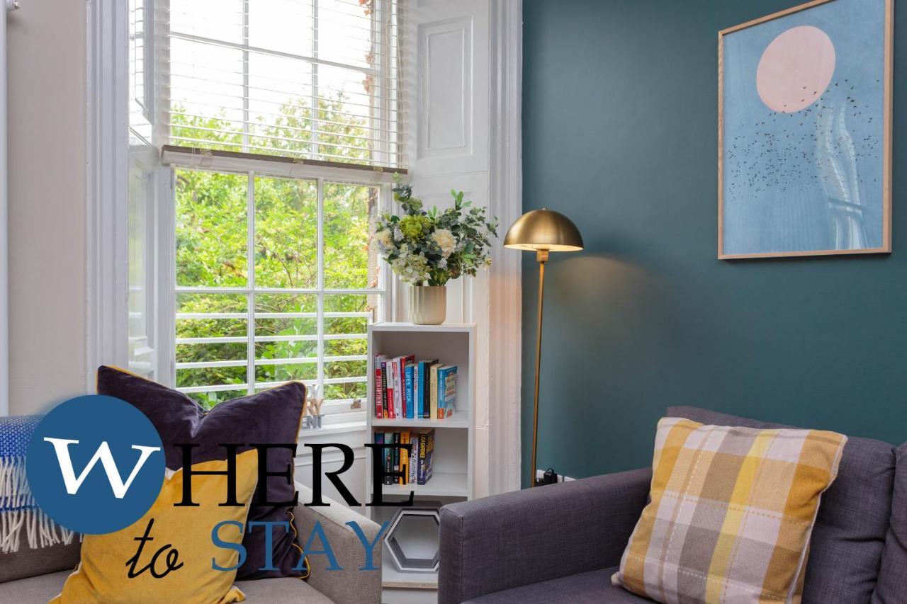 Stylish 2Bed Apartment Underneath Edinburgh Castle Dış mekan fotoğraf