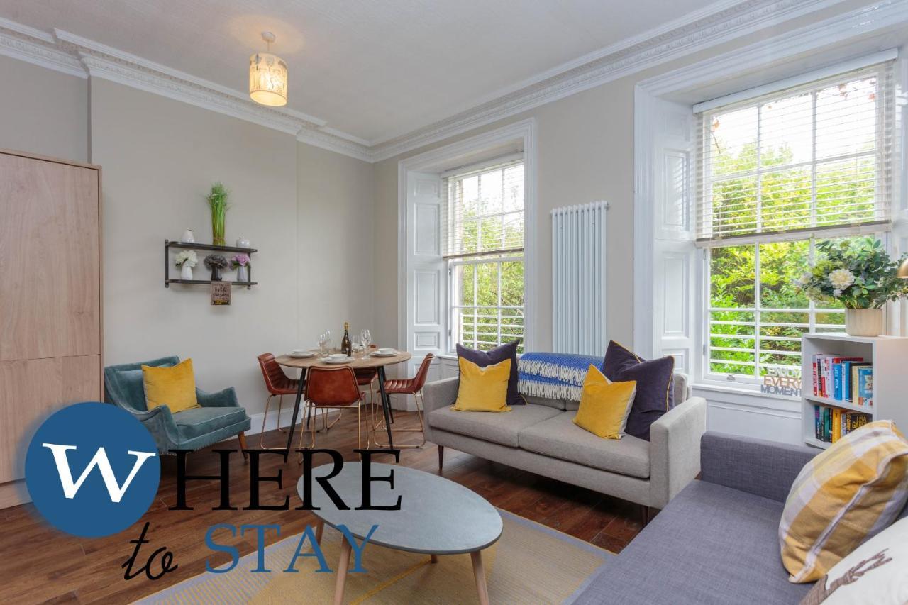 Stylish 2Bed Apartment Underneath Edinburgh Castle Dış mekan fotoğraf